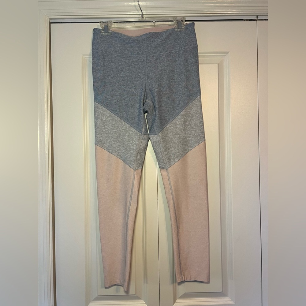Outdoor Voices leggings. Size Large.